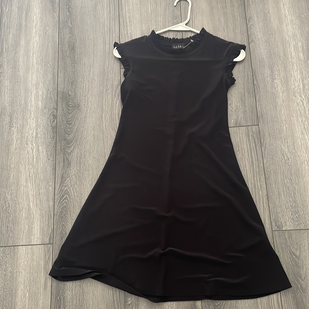 Dress - Picture 2 of 5